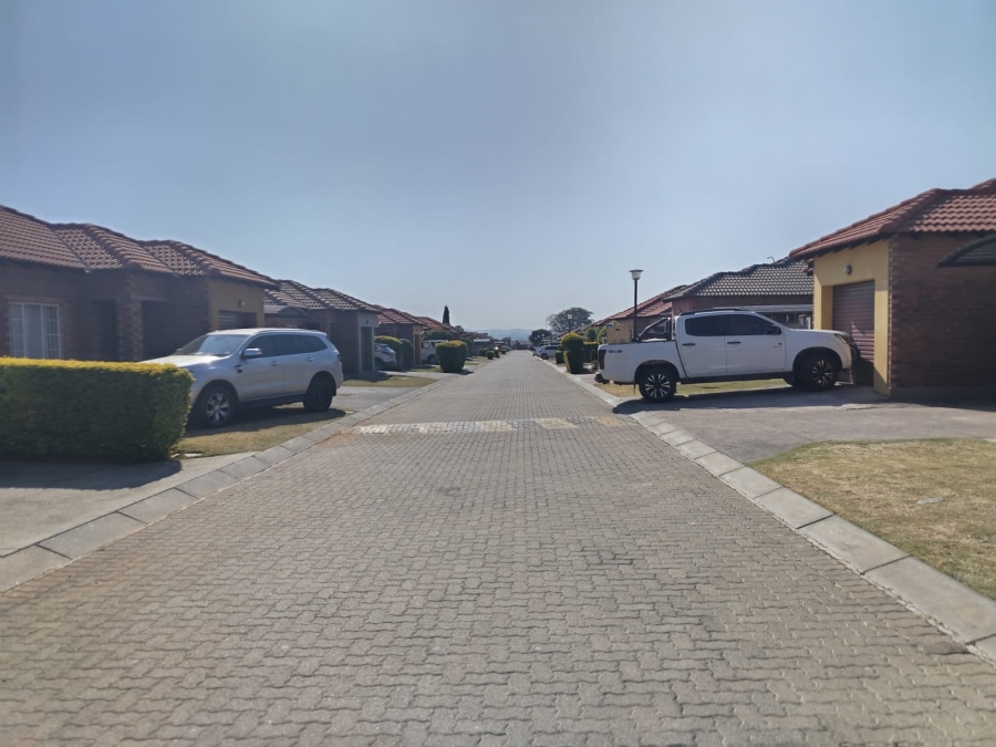 3 Bedroom Property for Sale in Waterval East North West